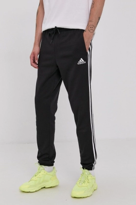 Adidas Pantaloni GK8822 barbati, culoarea negru, cu imprimeu