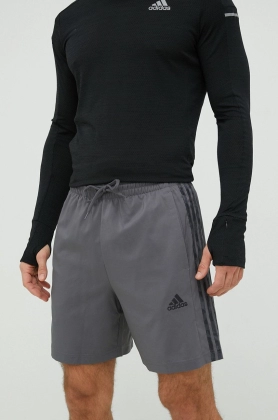 Adidas pantaloni scurti de antrenament Essentials Chelsea barbati, culoarea gri