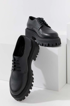 Answear Lab pantofi de piele femei, culoarea negru, cu platforma