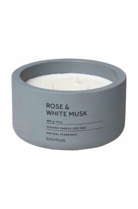 Blomus lumanare de soia Rose & White Musk