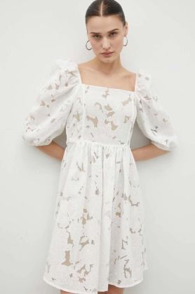 Bruuns Bazaar rochie din amestec de in culoarea alb, mini, evazati