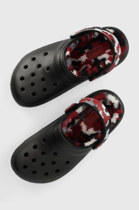 Crocs papuci Classic Lined Camo Clog femei, culoarea negru