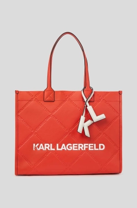 Karl Lagerfeld poseta culoarea verde