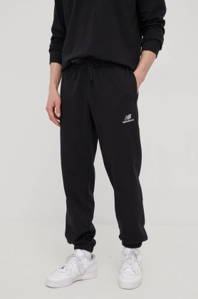 New Balance pantaloni de trening UP21500BK barbati, culoarea negru, cu imprimeu