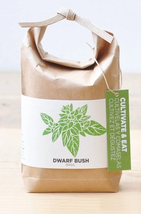 Noted set pentru cultivarea unei plante Cultivate & Eat - Dwarf Basil